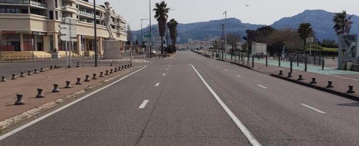 Route près de la plage du Prado