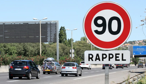 Panneau vitesse 90 km/h