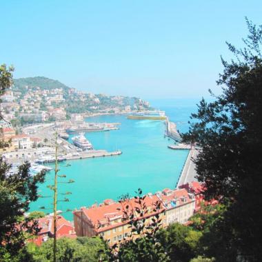 vue_port_nice_chateau_1