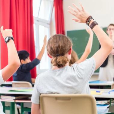 photo générique - salle de classe - canva